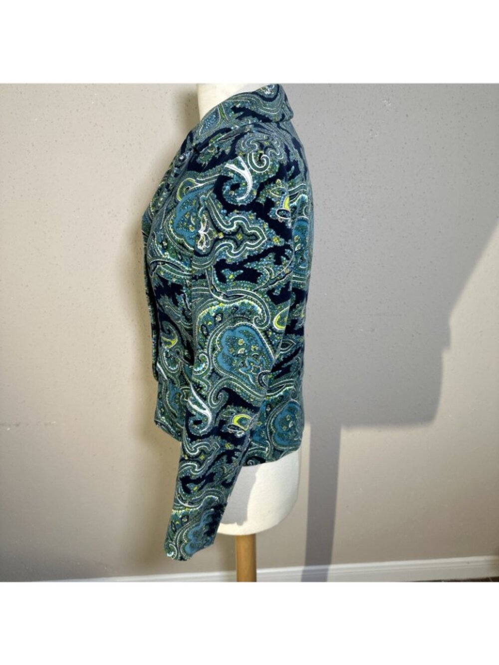 Vintage Talbots Size 10 Petite Paisley Printed Velvet Single Breasted Blazer - Picture 16 of 16